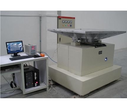 動(dòng)力電池碰撞沖擊試驗(yàn)臺(tái)