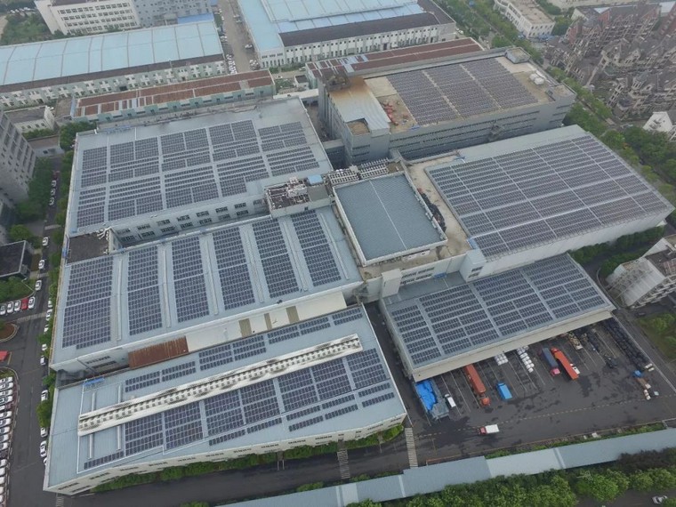 屋頂光伏的“自發自用”和“余電上網”是什么意思 屋頂光伏的“自發自用”和“余電上網”是什么意思